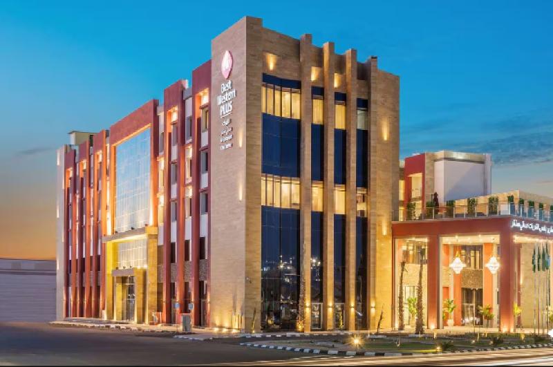Best Western Plus Al Qurayyat City Center image