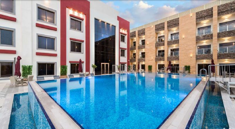 Best Western Plus Al Qurayyat City Center image
