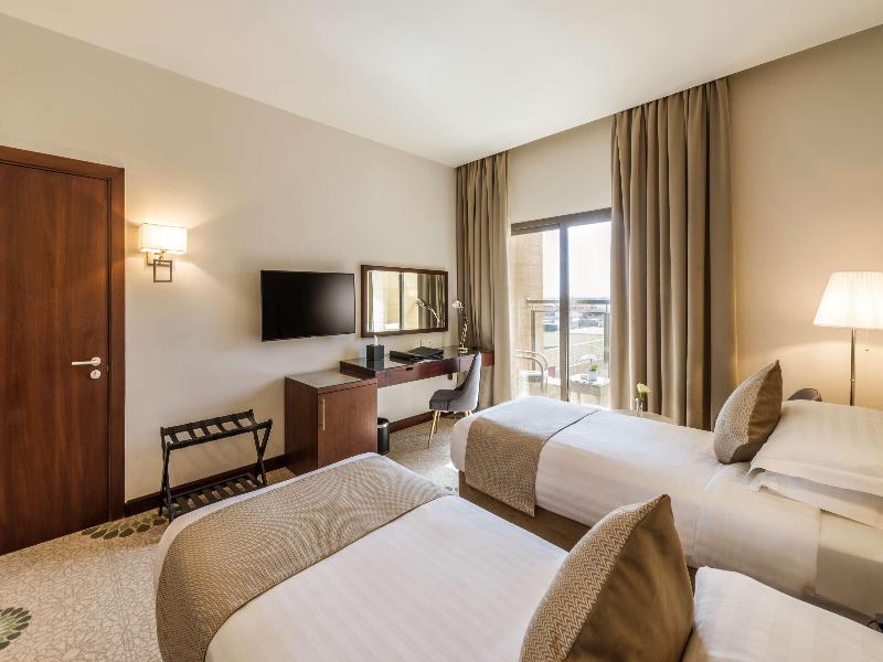 Best Western Plus Al Qurayyat City Center image