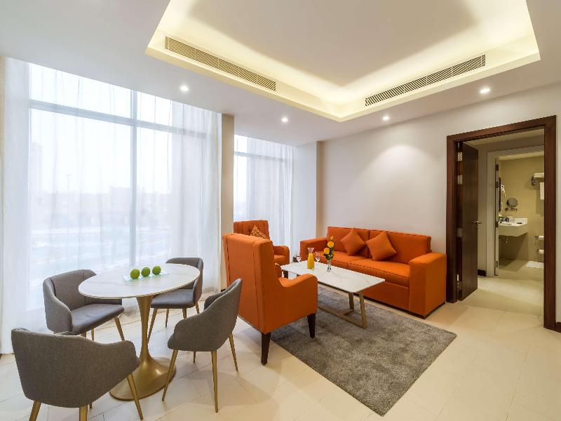 Best Western Plus Al Qurayyat City Center image