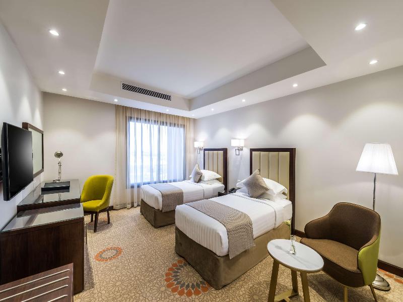 Best Western Plus Al Qurayyat City Center image