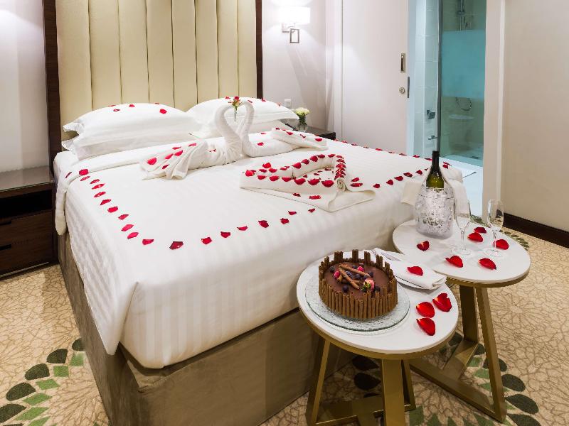 Best Western Plus Al Qurayyat City Center image