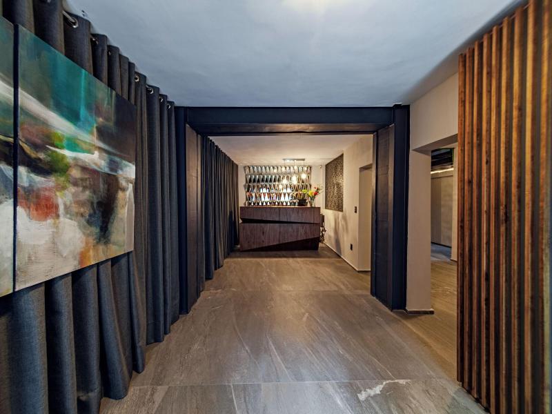 Casa Nou image