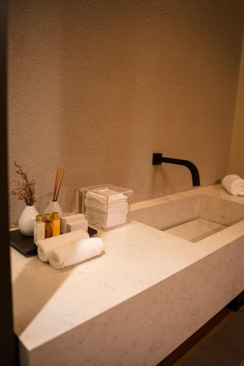 Hamares Boutique Hotel image
