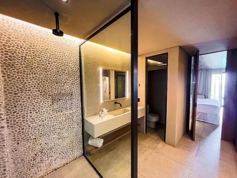 Hamares Boutique Hotel image