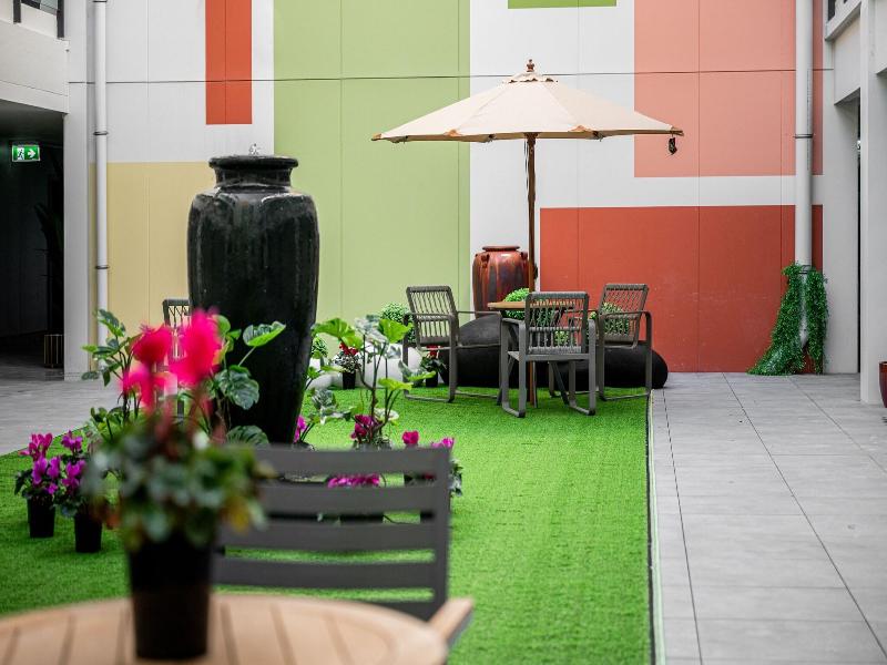 Sunrise Garden Suites image