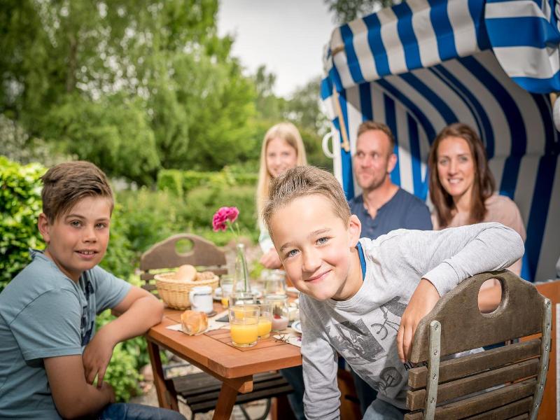 Rv Gener Ferienhv User Am Hochufer image