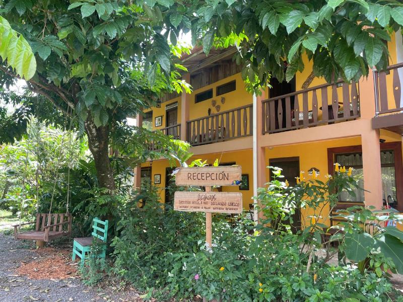 Kakao Lodge & Garden Río Celeste image