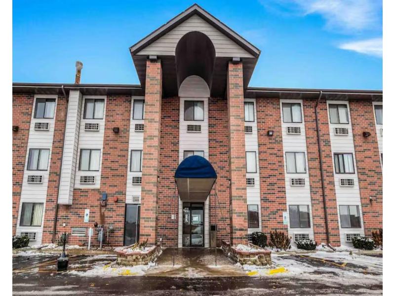 Motel 6 Elk Grove Village, Il image