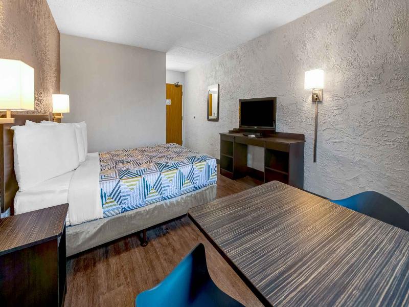 Motel 6 Elk Grove Village, Il - O'Hare GA image