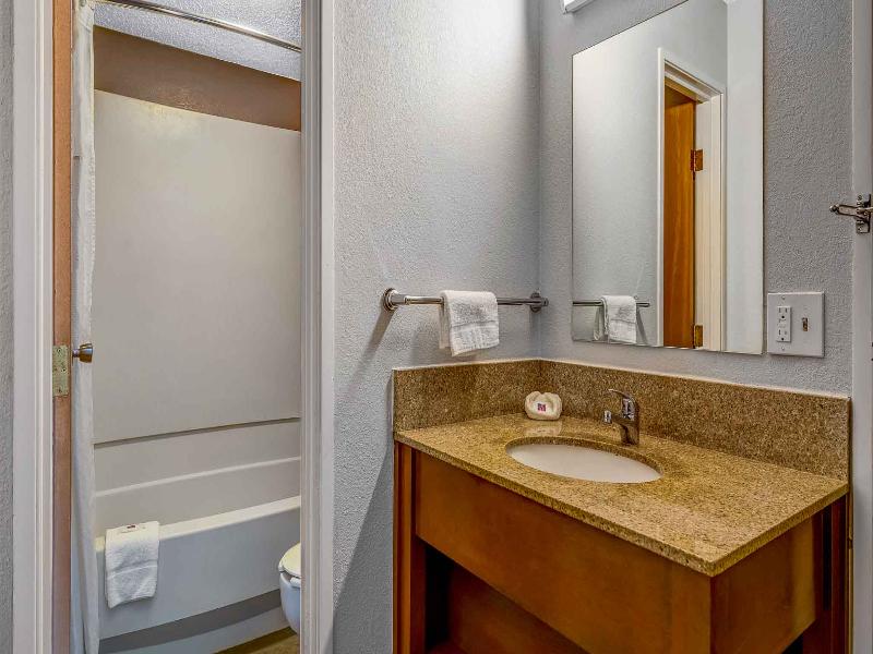 Motel 6 Elk Grove Village, Il - O'Hare GA image