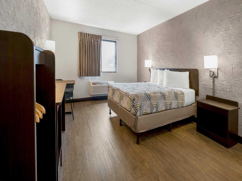 Motel 6 Elk Grove Village, Il - O'Hare GA image