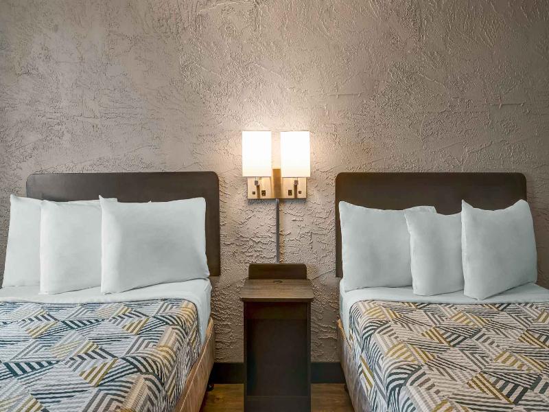 Motel 6 Elk Grove Village, Il - O'Hare GA image