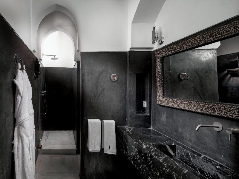 Riad Jaaneman image