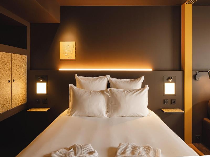 Bizipoz Hotel image