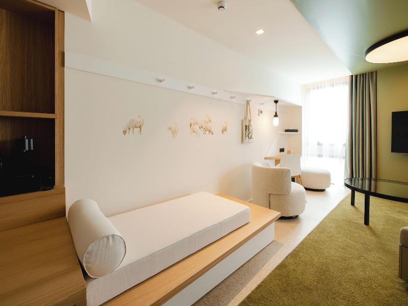 Bizipoz Hotel image