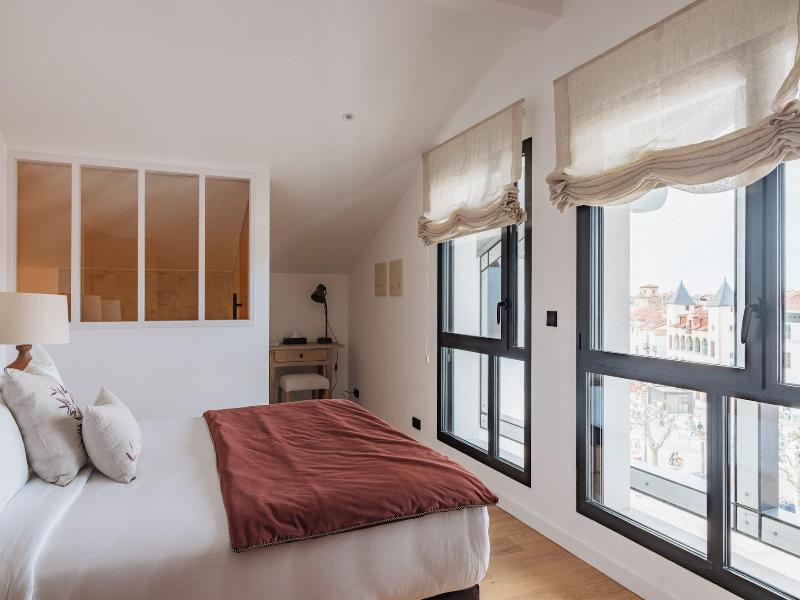 Bizipoz Hotel image