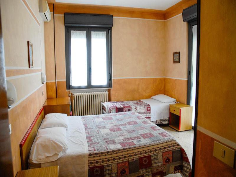 Hotel Du Lac image