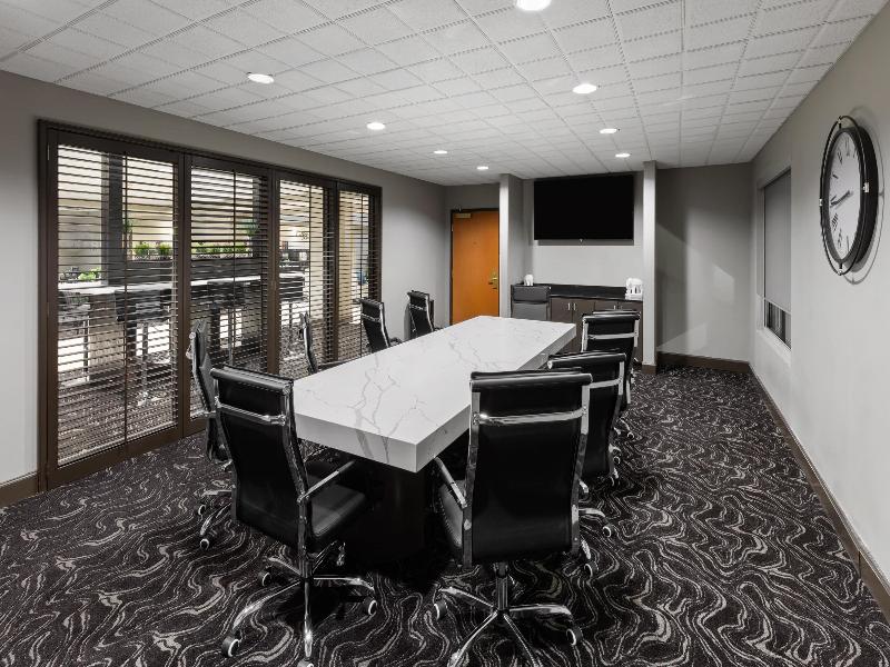 Wingate By Wyndham Little Rock