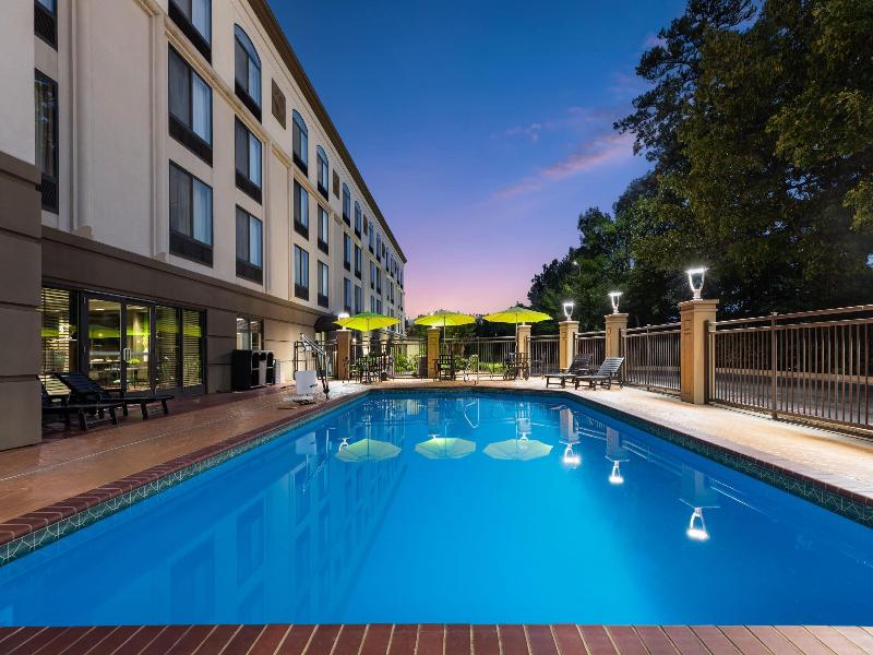 Wingate By Wyndham Little Rock