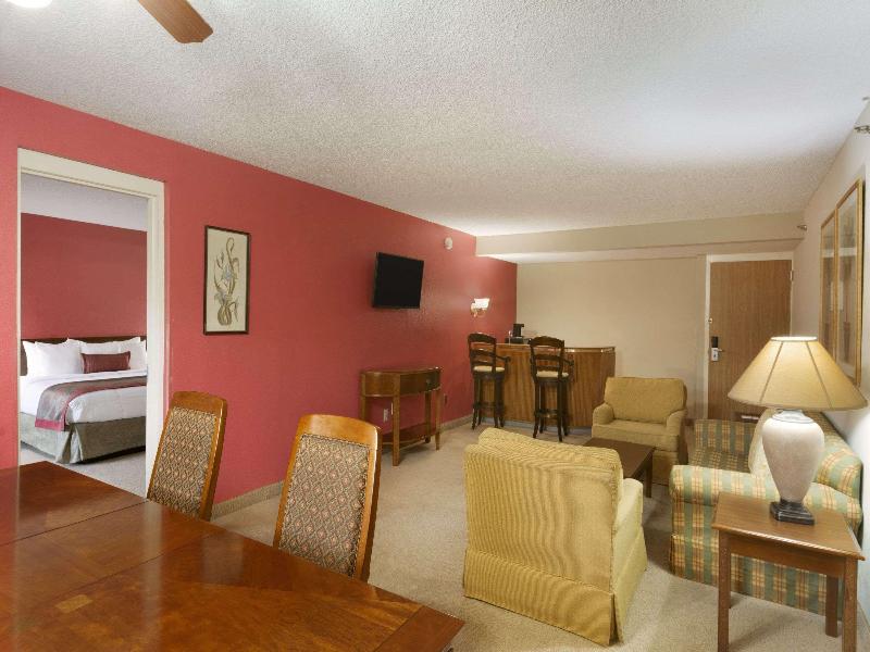 Ramada by Wyndham Raleigh image
