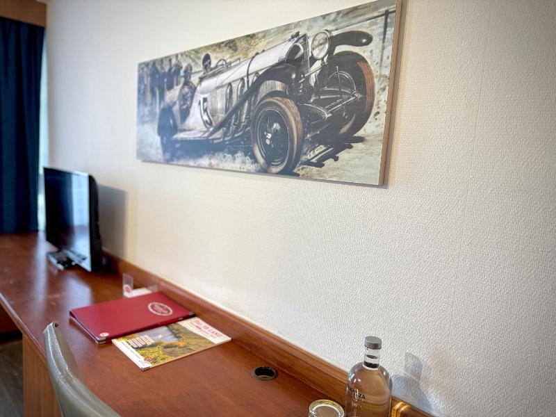 Hotel Reinhardts image
