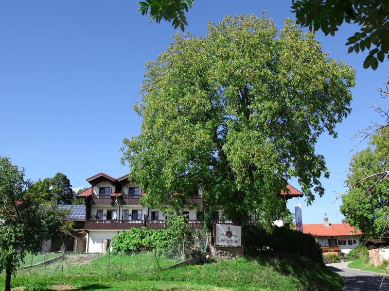 Hotel Garni Georgenhof Adults Only image