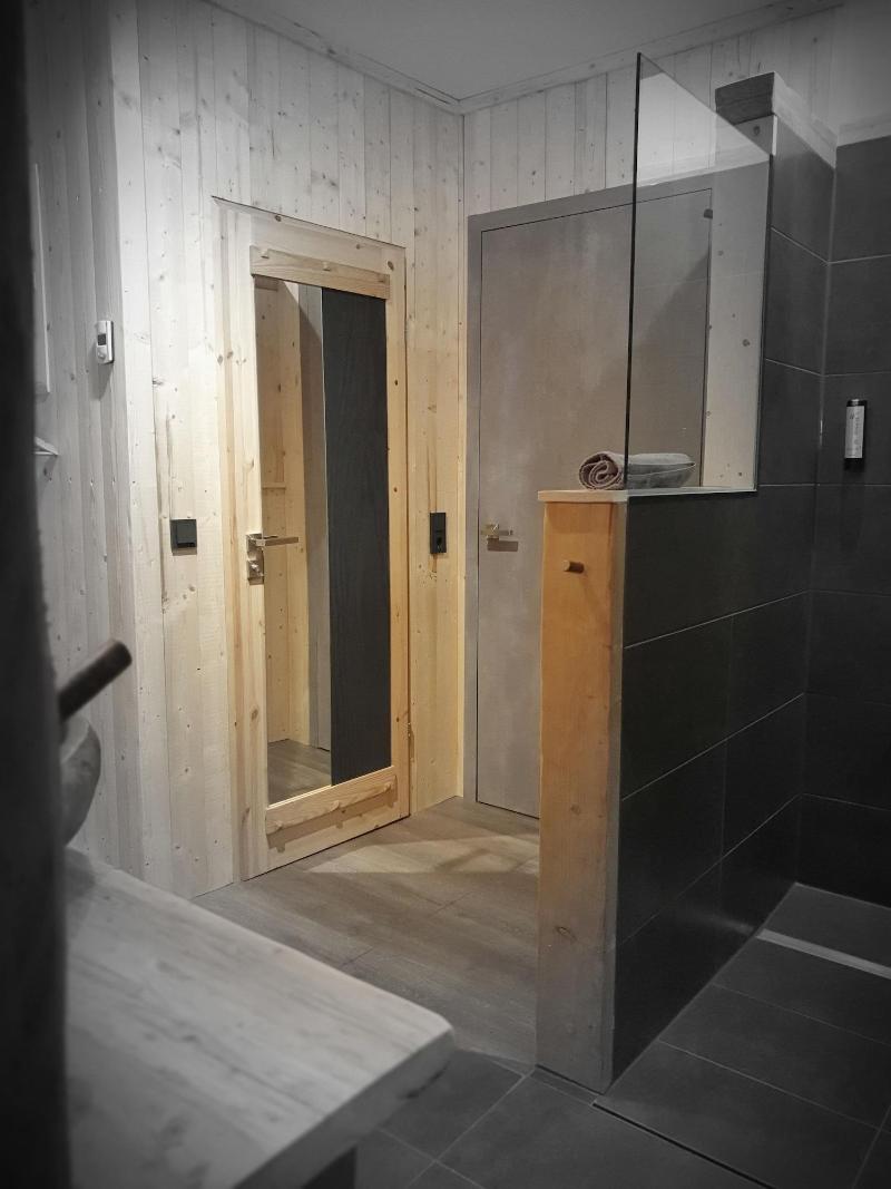 Wlodgeone image