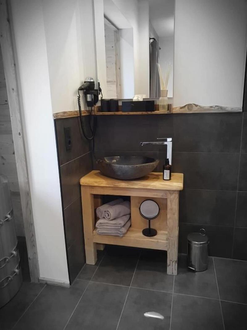 Wlodgeone image