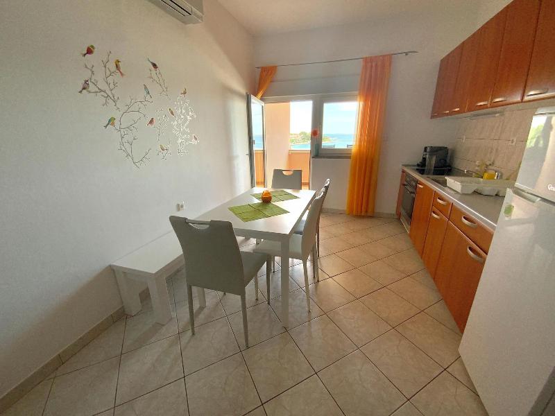 Olive House image