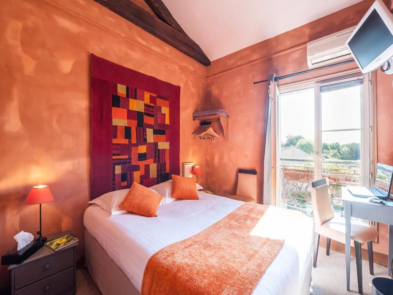 Hotel Les Glycines image