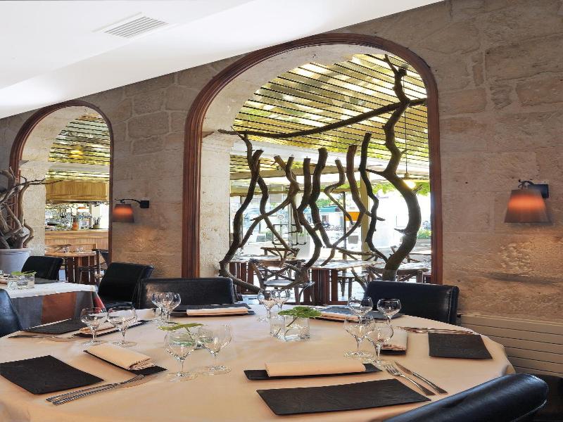 Hotel Les Glycines image