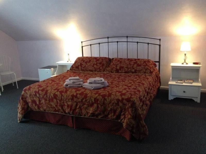 Ahoy Inn Guesthouse image