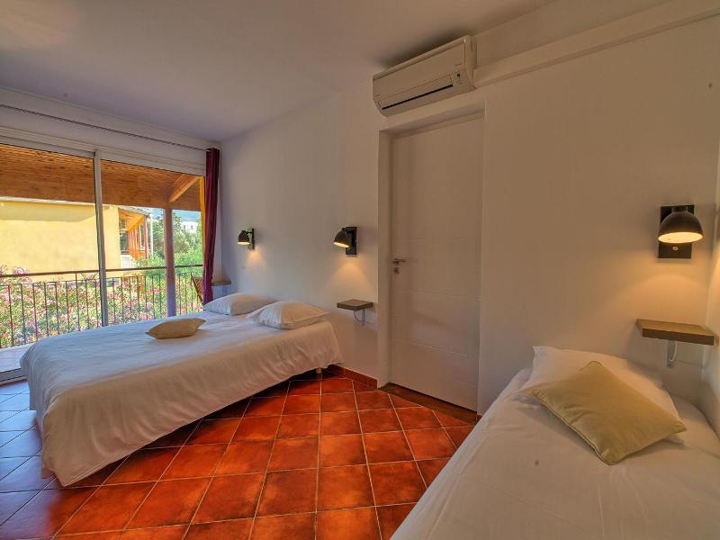 Casa Vecchia Rooms Apartments image