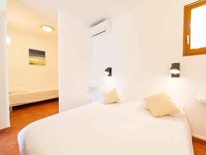 Casa Vecchia Rooms Apartments image