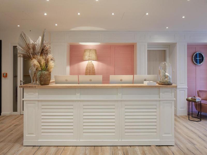 Beach Apartments Bv Sum image