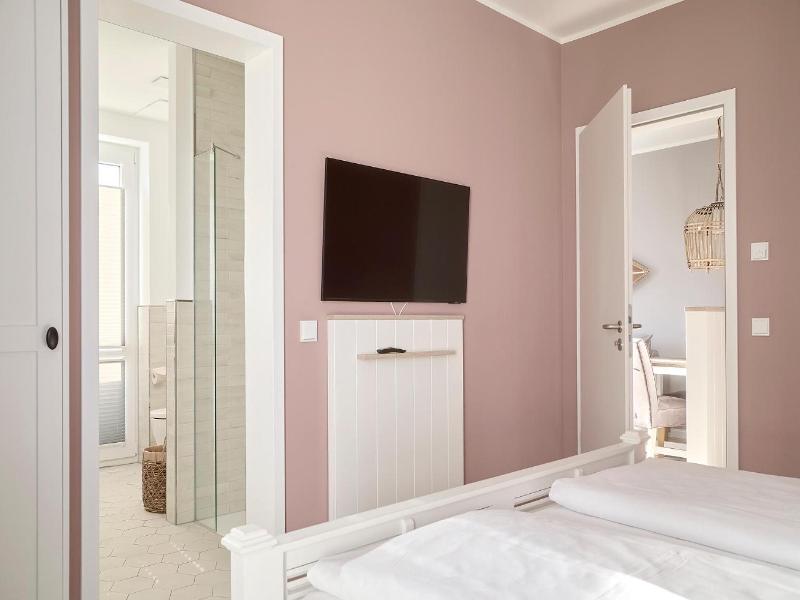 Beach Apartments Bv Sum image