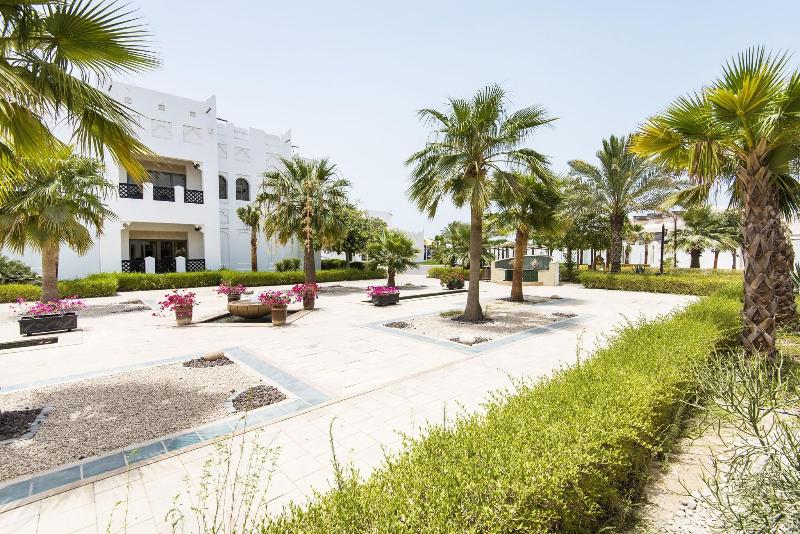 Sharq Village & Spa image