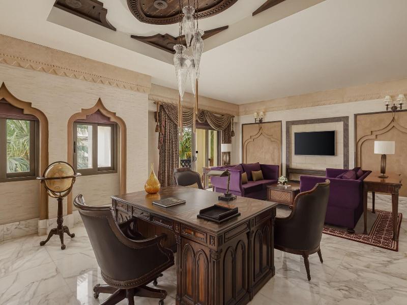 Sharq Village & Spa image