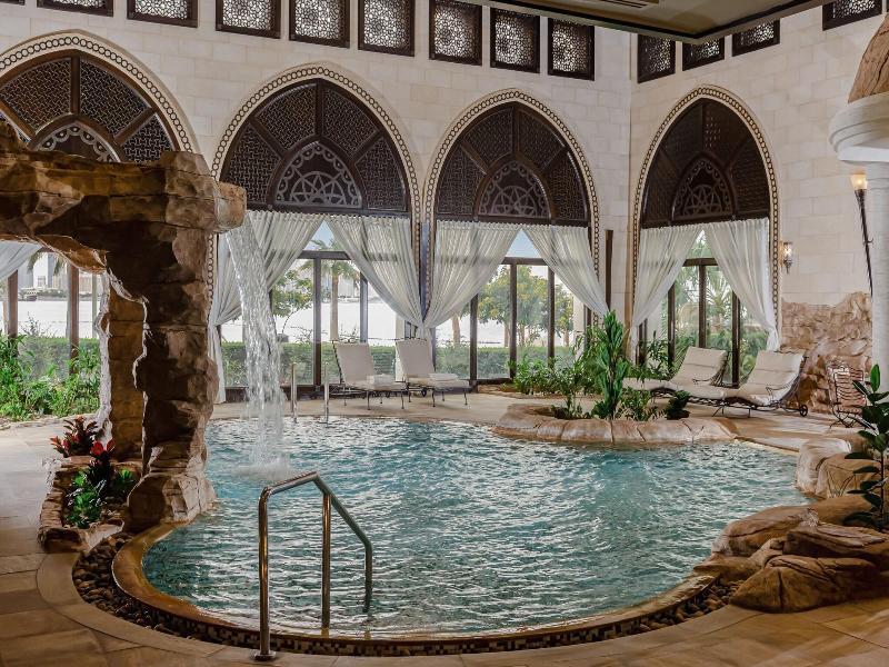 Sharq Village & Spa image