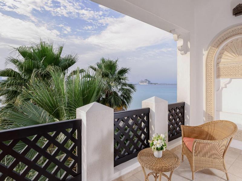 Sharq Village & Spa image