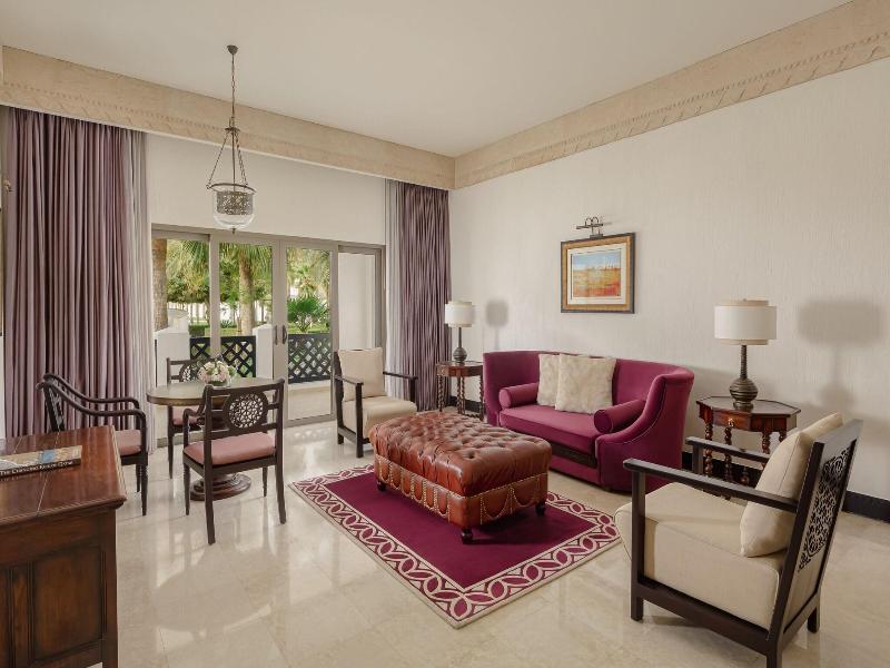 Sharq Village & Spa image