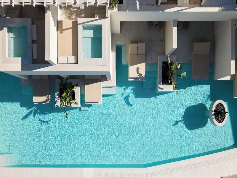 Heyday Luxury Suites image