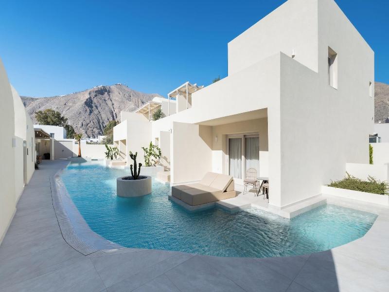 Heyday Luxury Suites image
