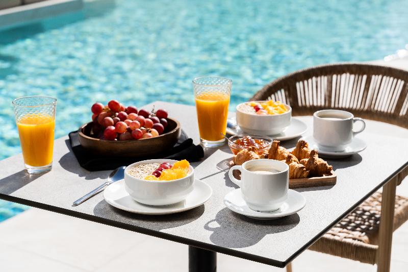 Heyday Luxury Suites image