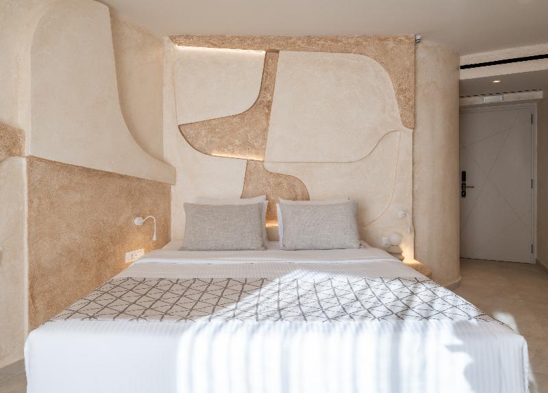 Heyday Luxury Suites image