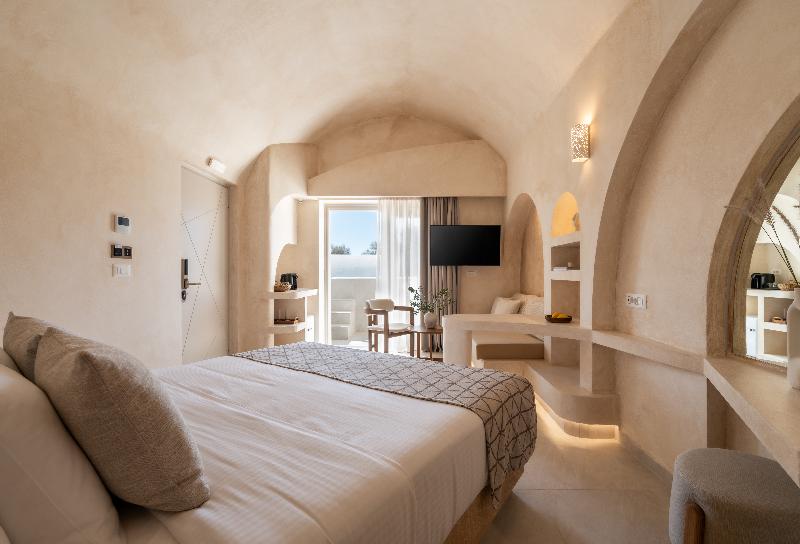 Heyday Luxury Suites image