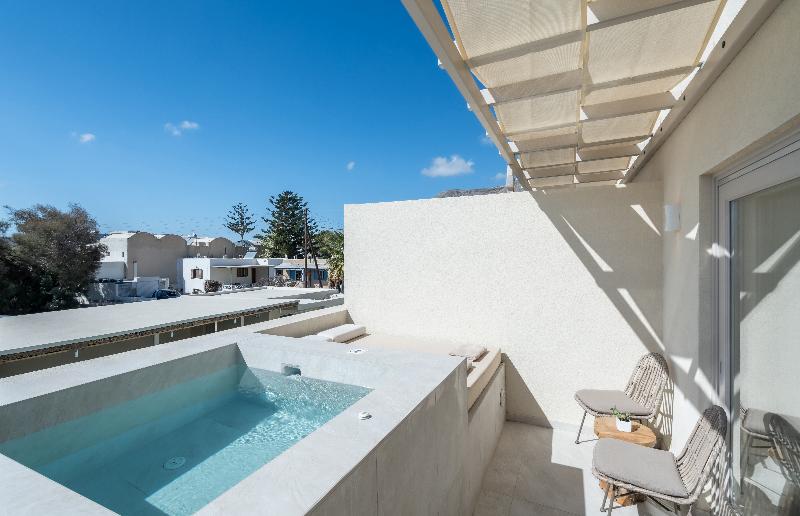 Heyday Luxury Suites image