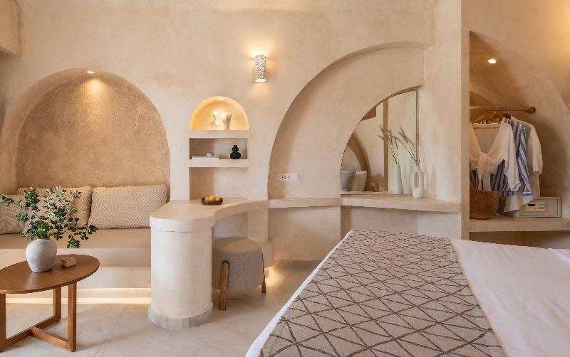 Heyday Luxury Suites image