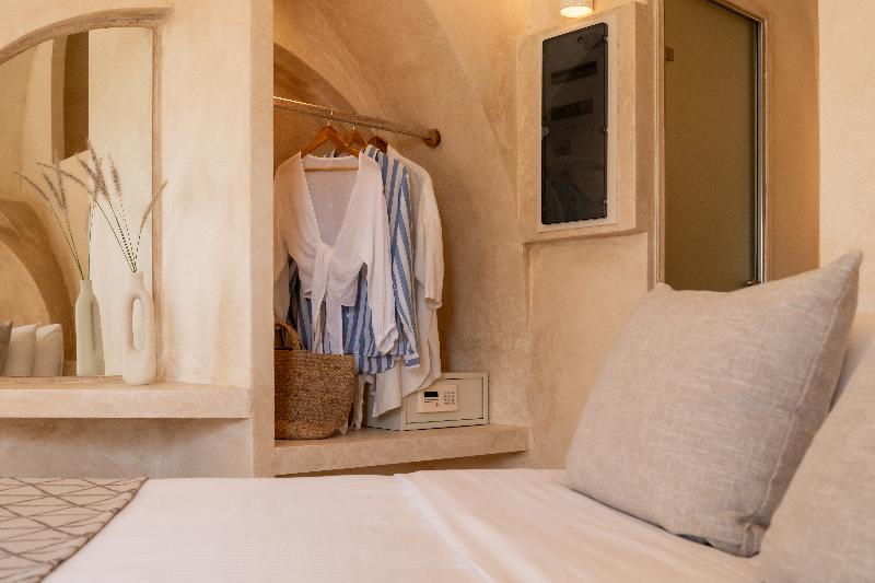 Heyday Luxury Suites image